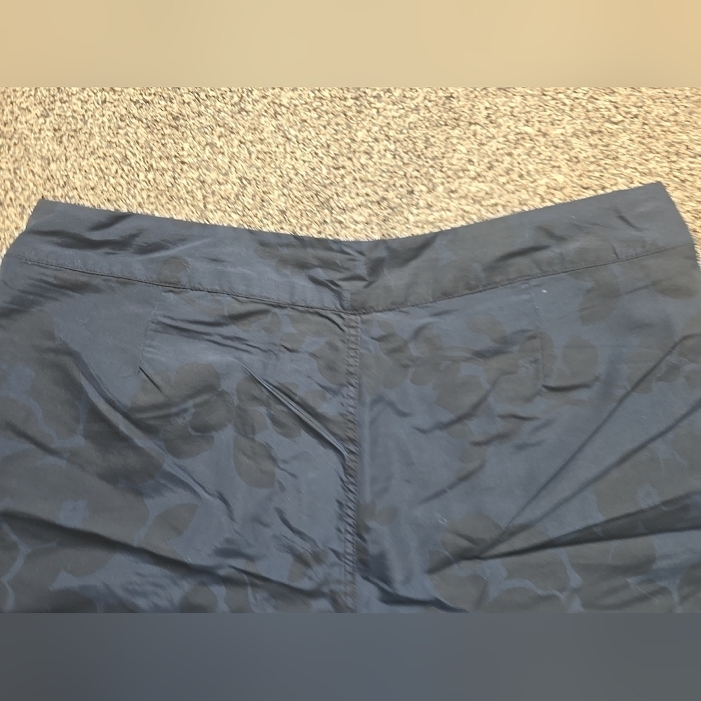 VTG Tommy Hilfiger Board Athletic Womens Shorts Navy W Black Floral Womens 14 - Picture 4 of 16